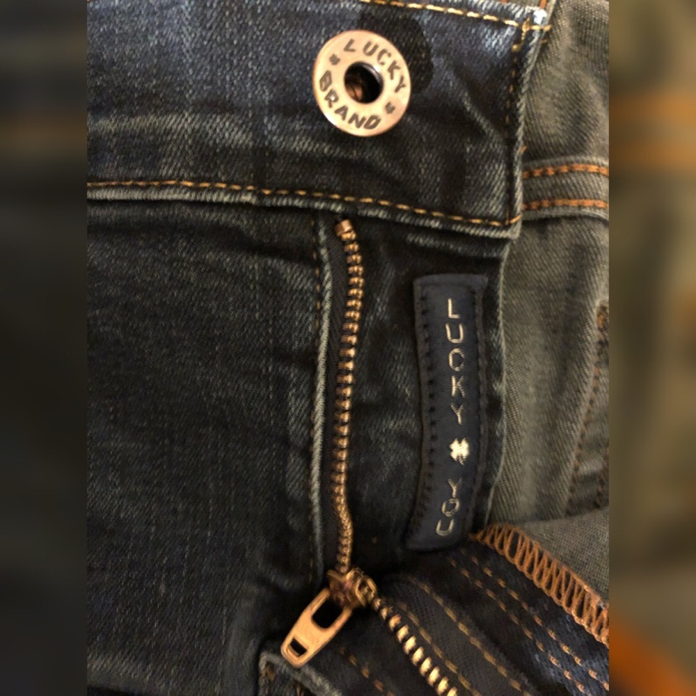 🌈LUCKY BRAND “Sweet Boot” size 27 jeans